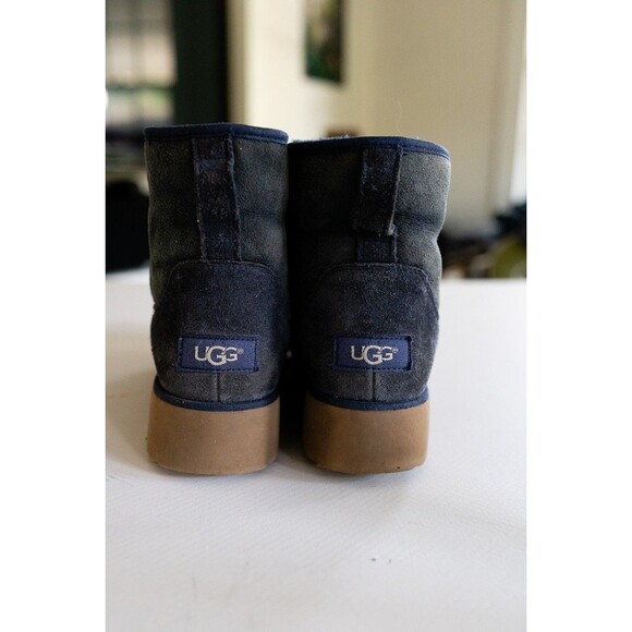 UGG Blue short boots bootie size 6 fur lined suede - Picture 3 of 7